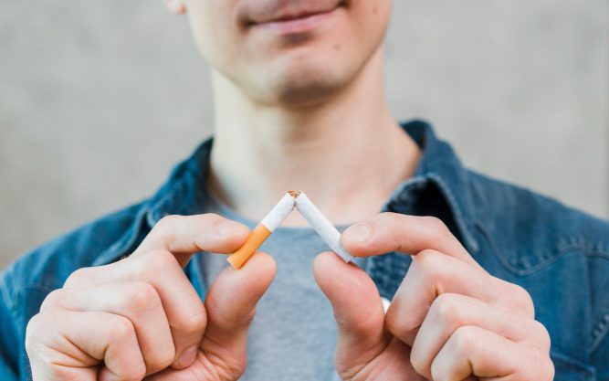 Medidas contra tabaco protegem 71% da população mundial, afirma OMS